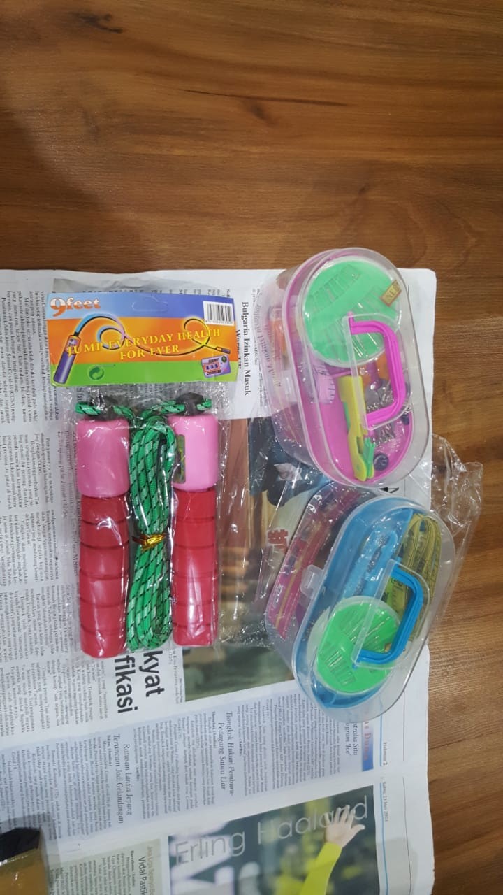[250g] Alat Jahit 1 Set Peralatan Menjahit Lengkap Kemasan Kotak Sewing Kit