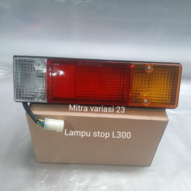 Lampu belakang L300 stop lamp L300