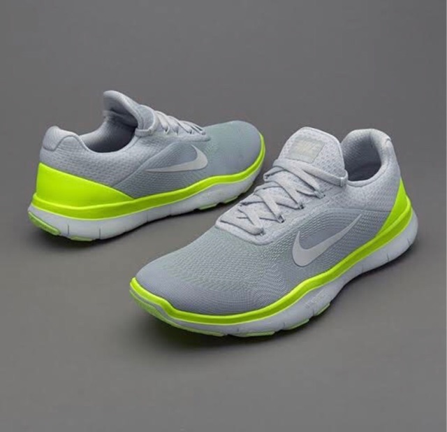 nike free trainer v7 week zero