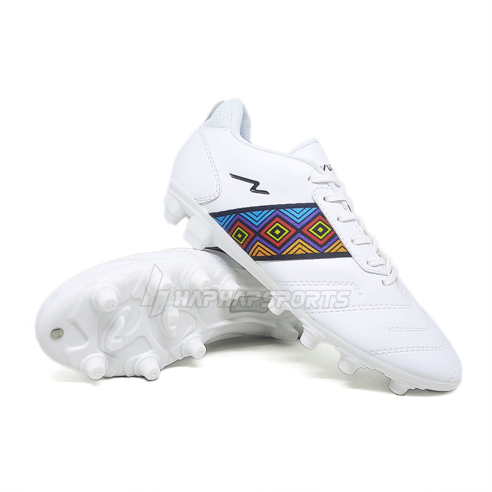 SEPATU BOLA NUGROSH TRIANGLE IMPROVE FG-PUTIH
