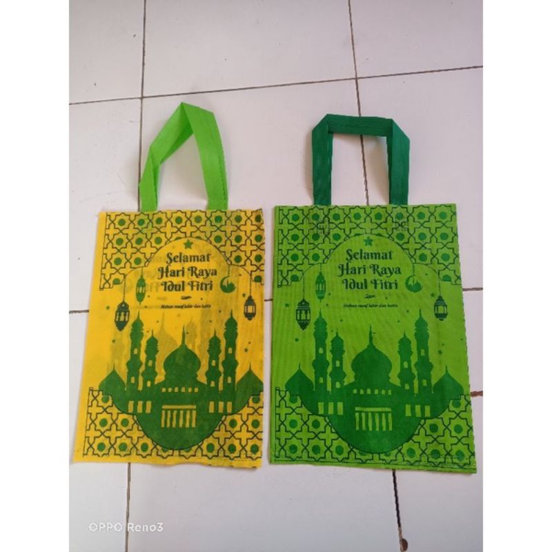 

Tas Spundbond Idul Fitri /Goodie Bag Lebaran 30*40*10