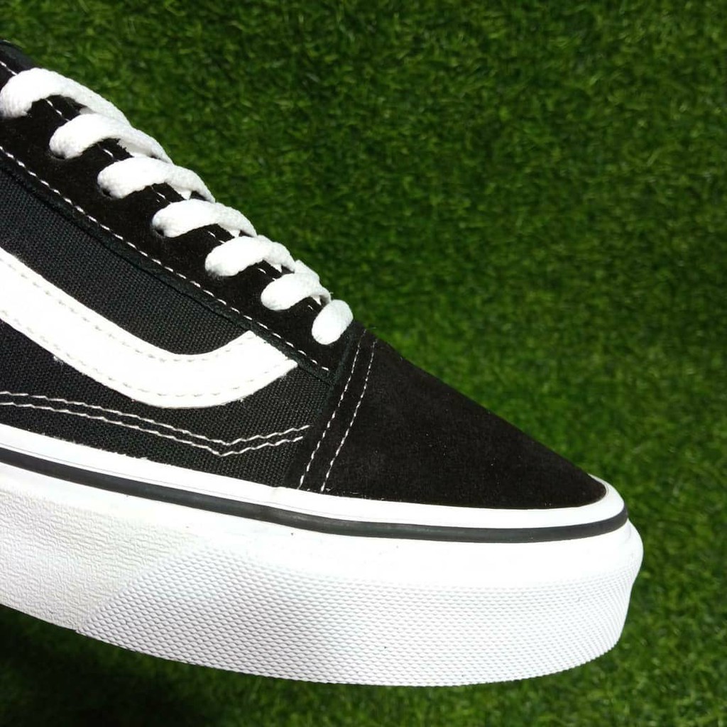 VANS OLDSKOOL sepatu sekolah sepatu sneakers oldskool hitam putih