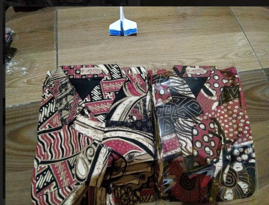 Batik Pria Lengan Panjang Premium Modern Produksi Solo Free Masker Sku 009