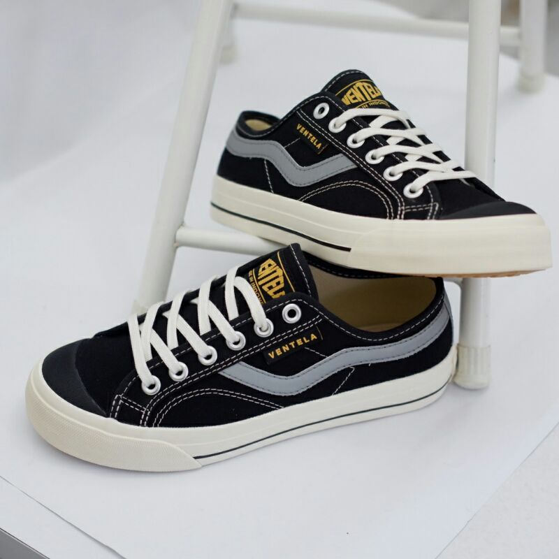 Sepatu Vantela New Public Black Natural Original 100%