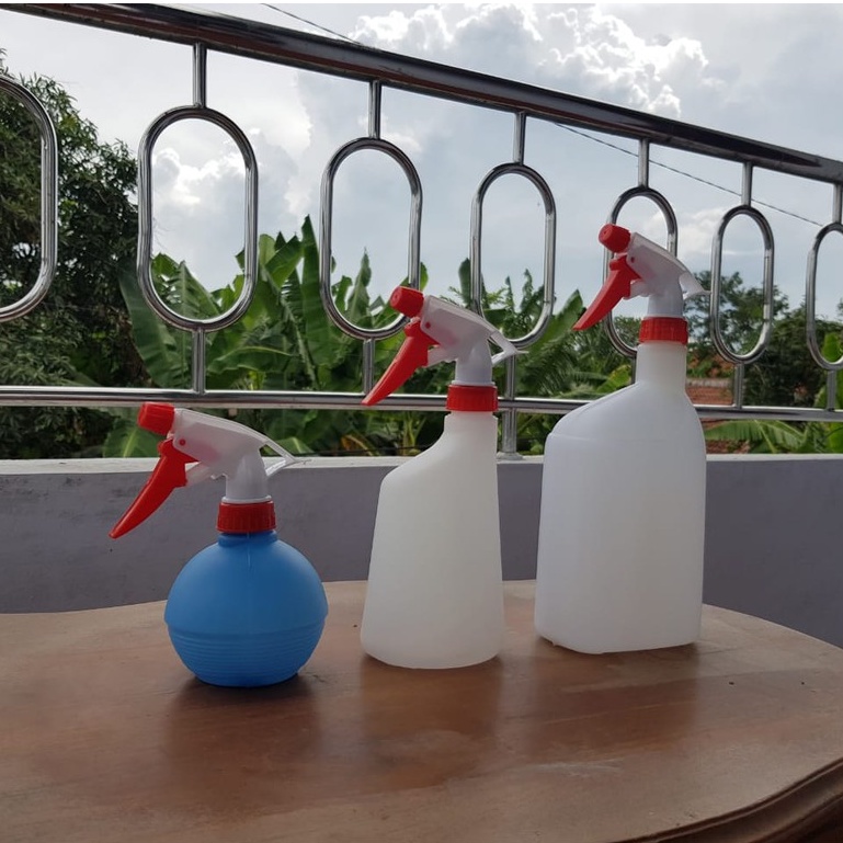 PENYEMPROT TANAMAN SEMPROT AIR