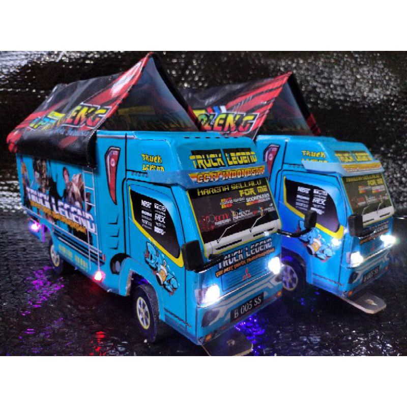 miniatur truck oleng BISA CUSTOM FOTO DAN NAMA DI PINTU BELAKANG