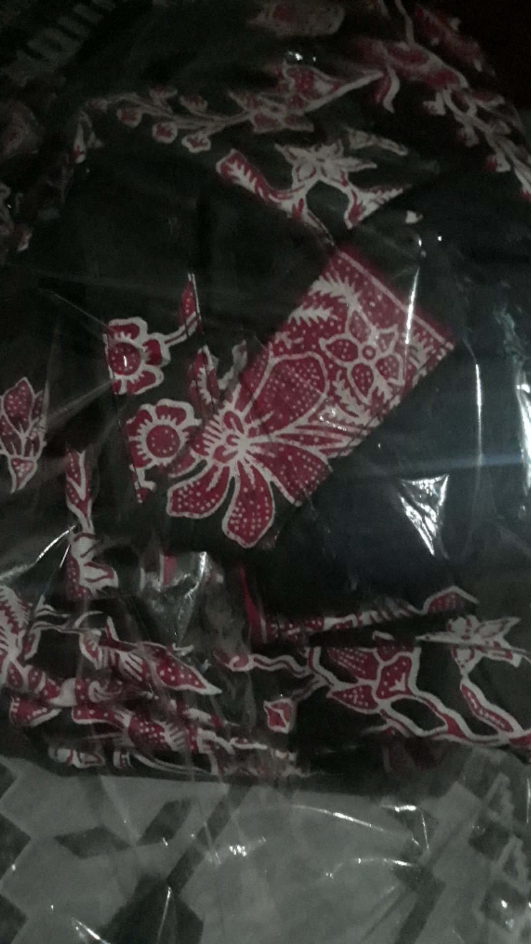 Kemeja Batik Pria Lengan Pendek Cibulan Pink