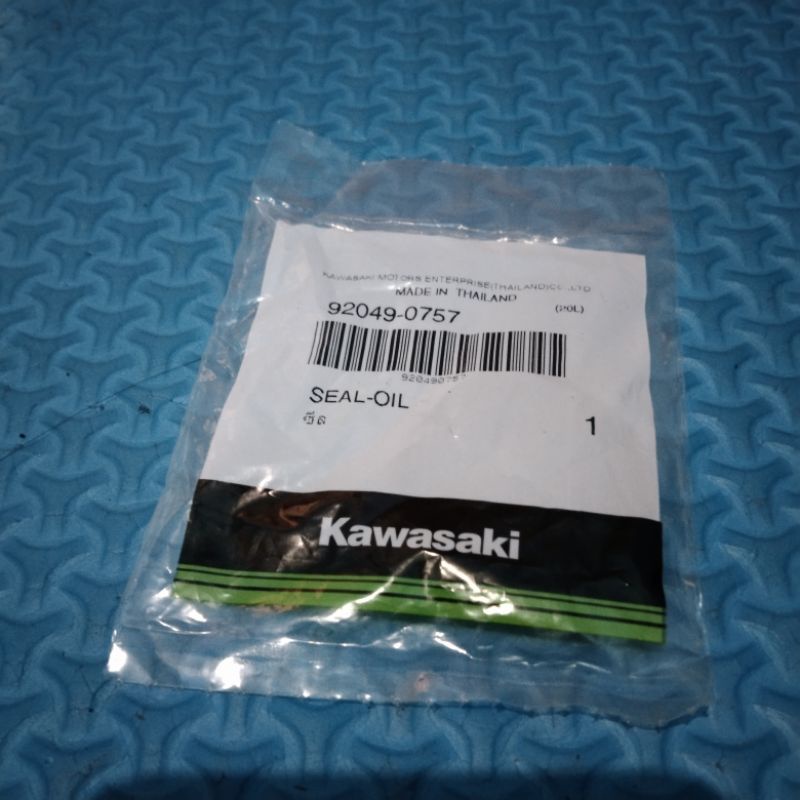 Seal sil gear gir depan ninja 150 r rr original Kawasaki 92049-0757