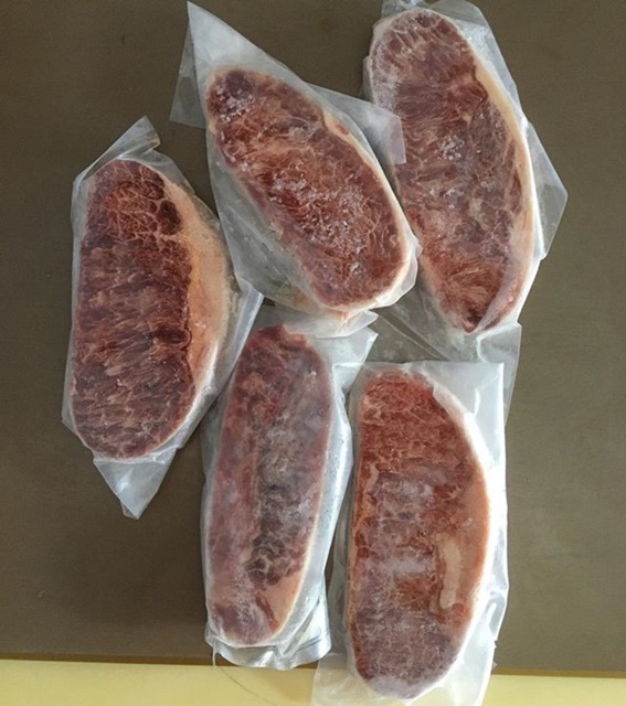 

Wagyu sirloin steak