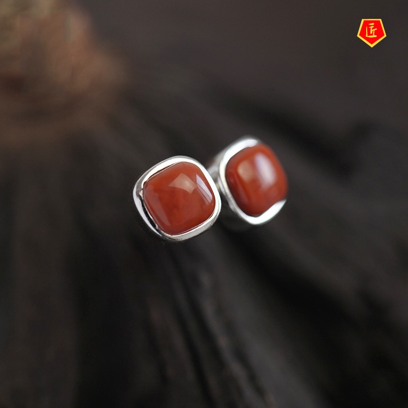 [Ready Stock]S925 Silver Elegance Retro Natural Red Agate Ear Studs