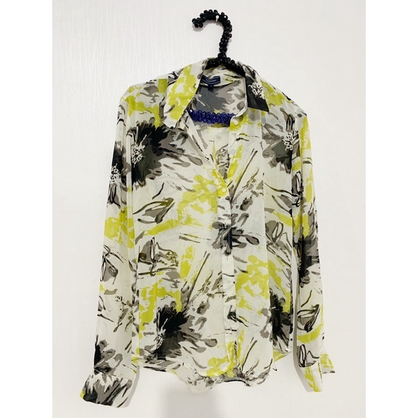 Preloved Kemeja Blouse Wanita Kerja Transparan Motif Bunga