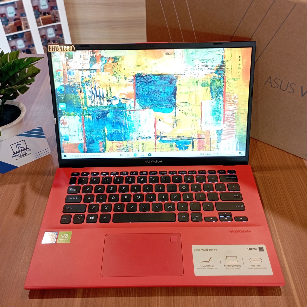 ASUS VIVOBOOK i3 Gen 8th NVIDIA Ram 4 GB SSD 512 GB Second Bekas