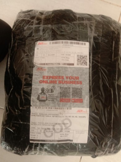 Batik Couple,batik Kece,batik Keren,batik Pekalongan,batik Bagus,batik Murah,grosir Batik Pekalongan