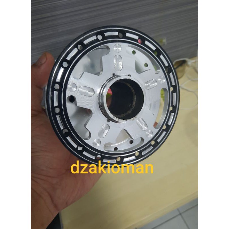 tromol depan mio