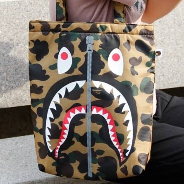 harga tote bag bape original