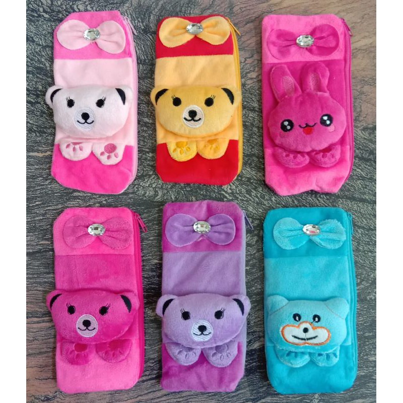 

Tempat Pensil/Dompet karakter