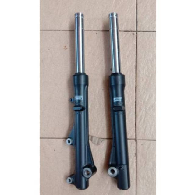 Sok Depan Honda Beat New Original