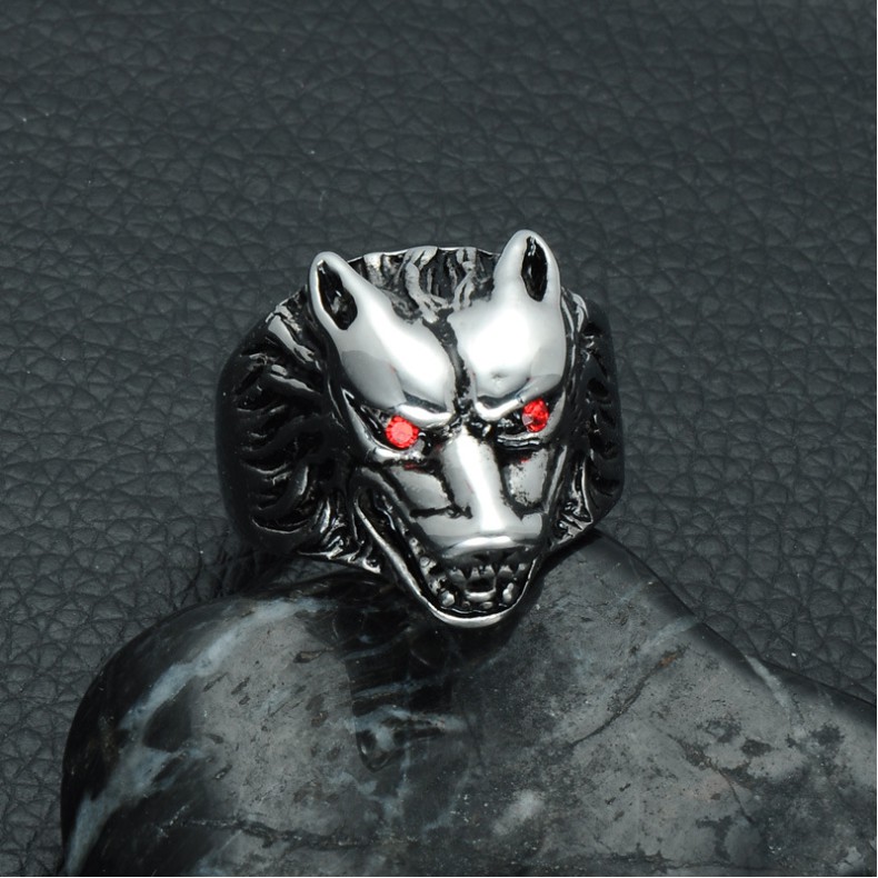 SEUSUK  Cincin Vintage Punk Desain Serigala Bahan Stainless Steel Warna Silver untuk Pria