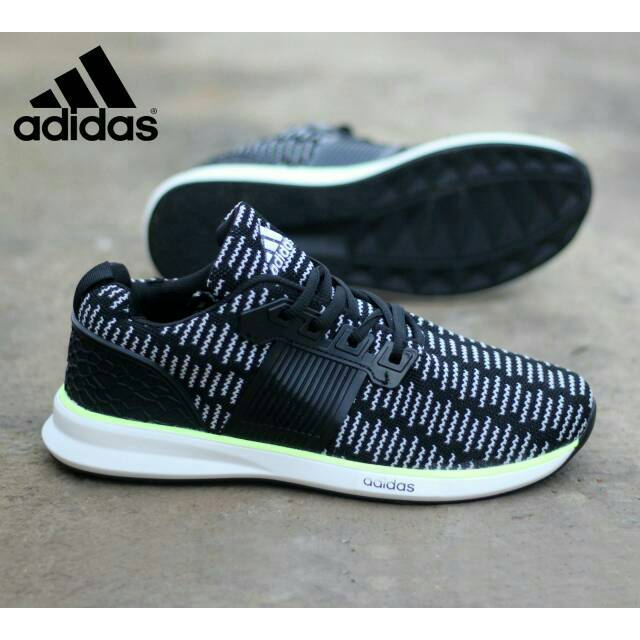 Sepatu Olahraga Pria Adidas Pureboost Kualitas Import Made in vietnam