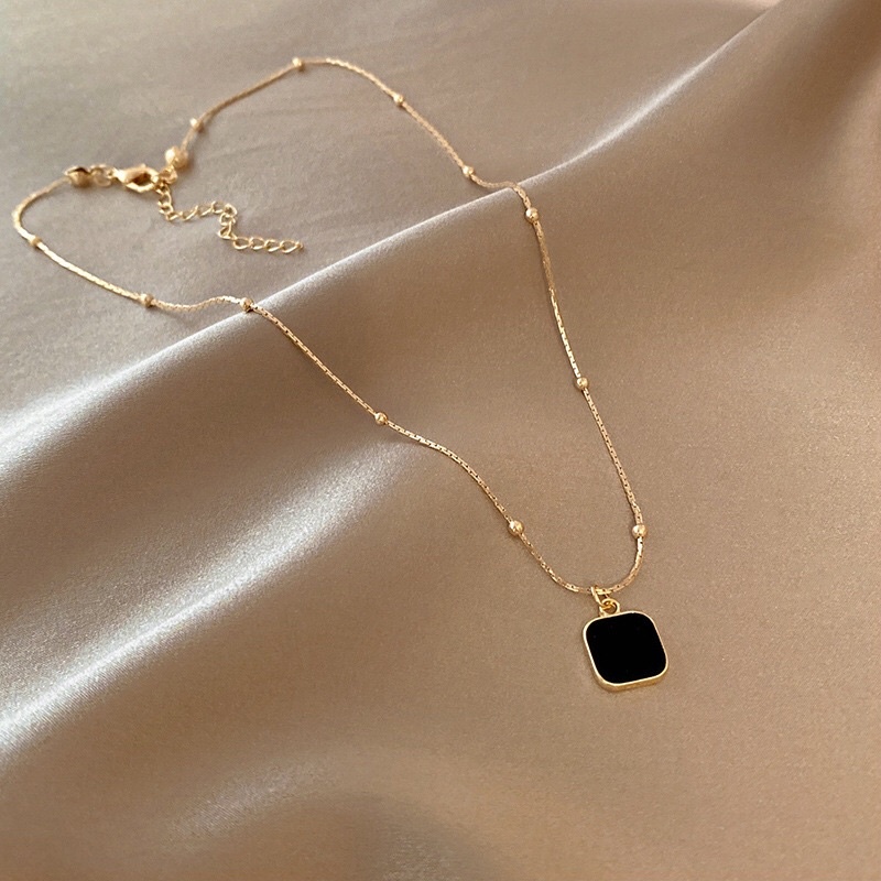 Kalung Titanium Korean Style Black Square