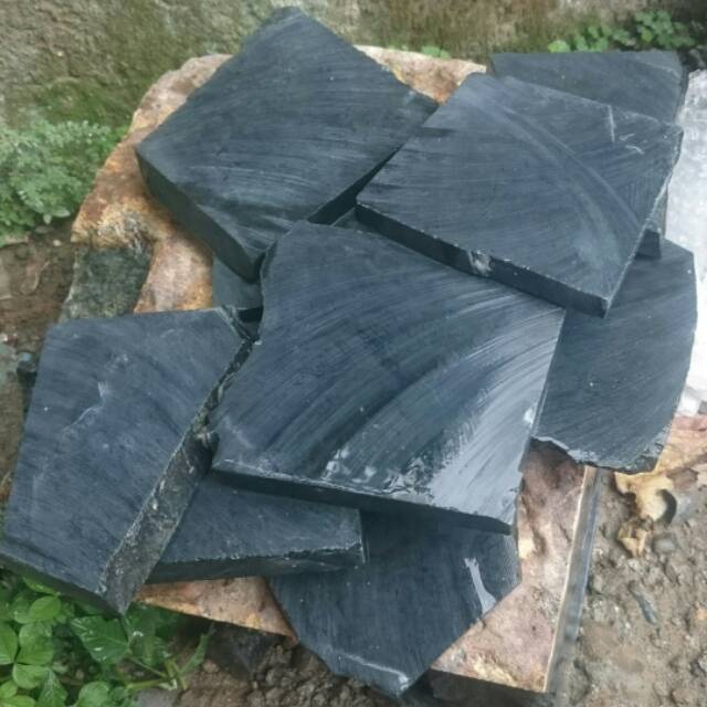 1kg Giok Black Jade Aceh Hitam