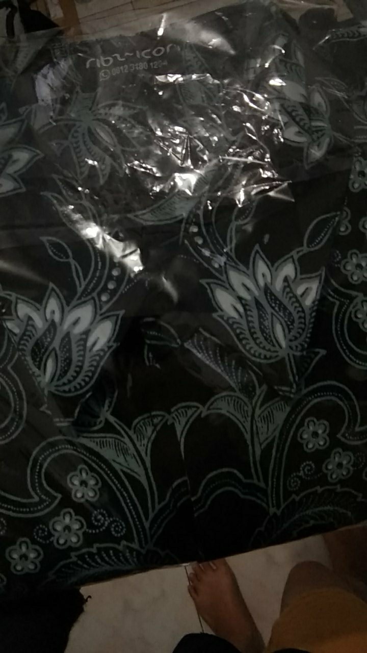 Kemeja Batik / Kemeja Kantor / Kemeja Pria