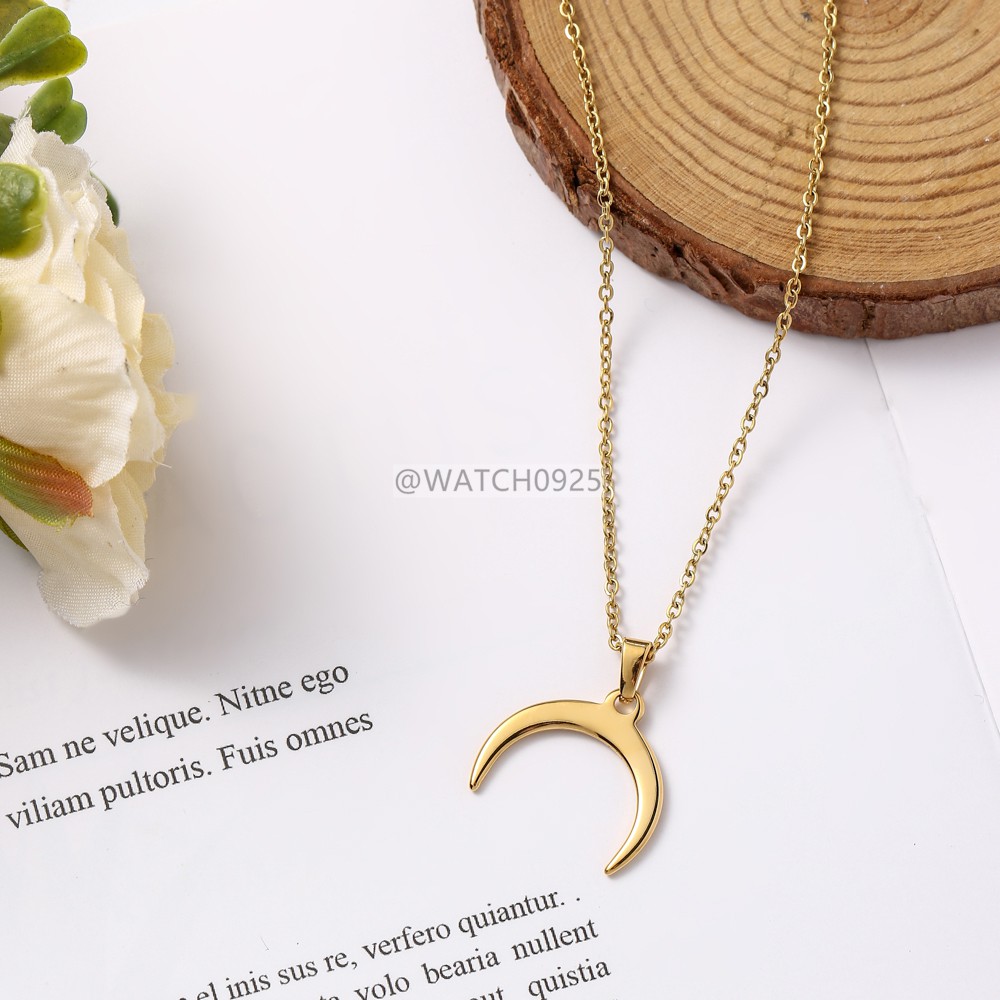 Kalung Liontin Kupu-Kupu Bahan Stainless Steel Untuk Wanita S101