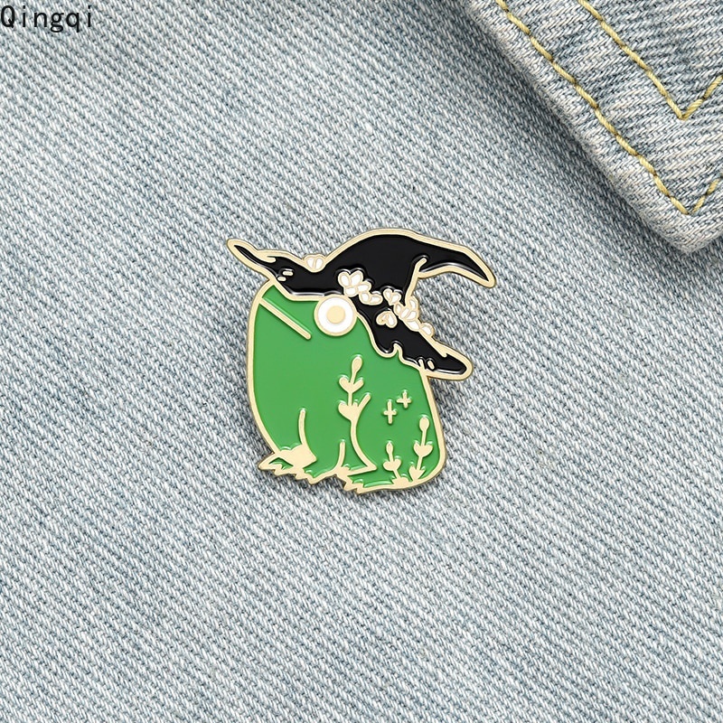 Bros Pin Enamel Desain Kartun Hewan Katak Penyihir Untuk Kerah Pakaian