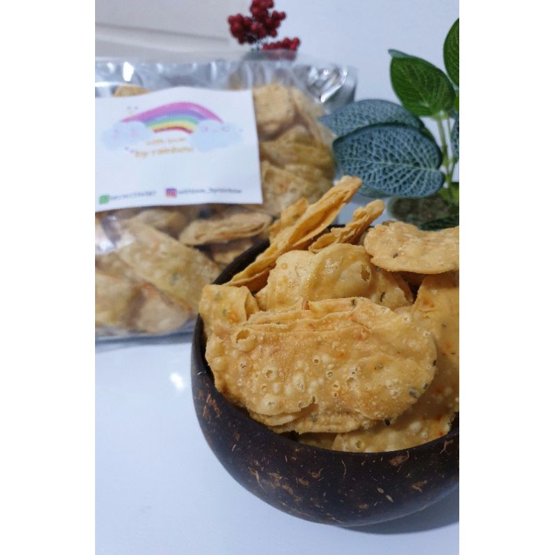 

Kerupuk Bawang/Kerupuk Pangsit