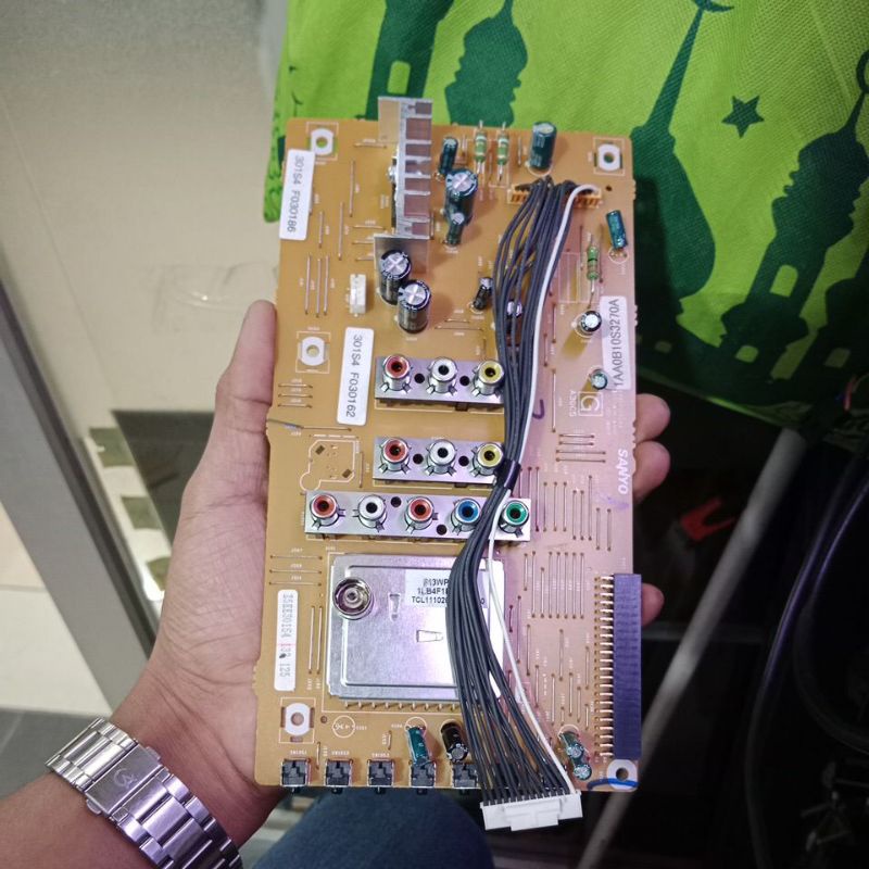 CUNER TV LCD SANYO 24K50