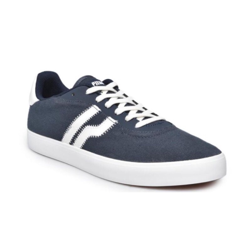 Sepatu piero casual