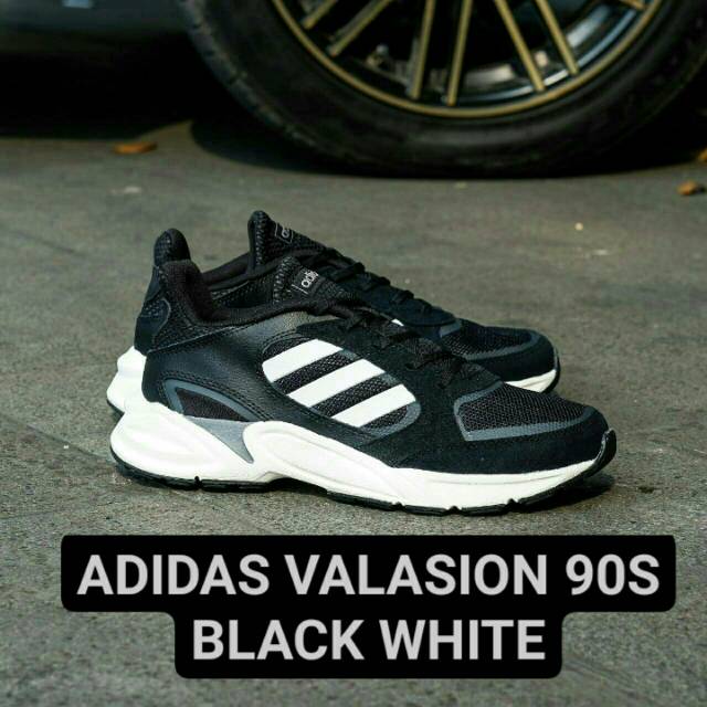 Adidas valasion 90s