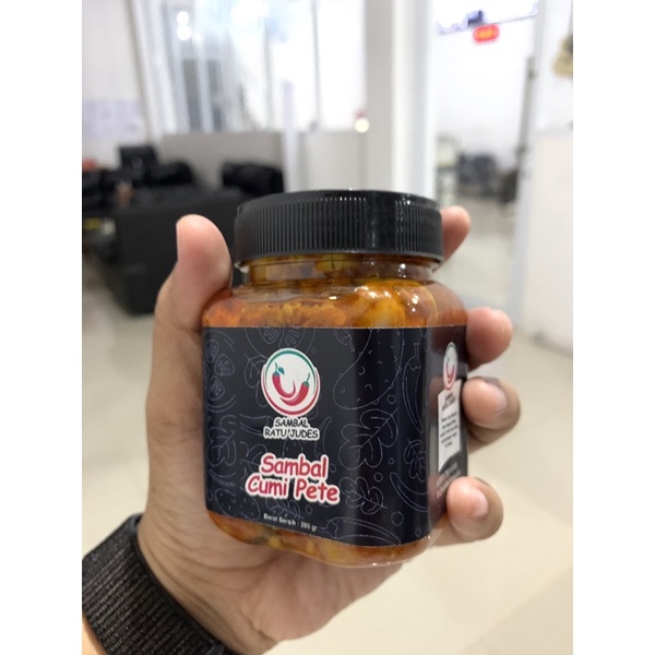 

Sambal Cumi Pete