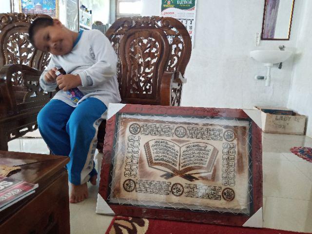 Kaligrafi Ayat Kursi Kitab  50x70 Super Murah