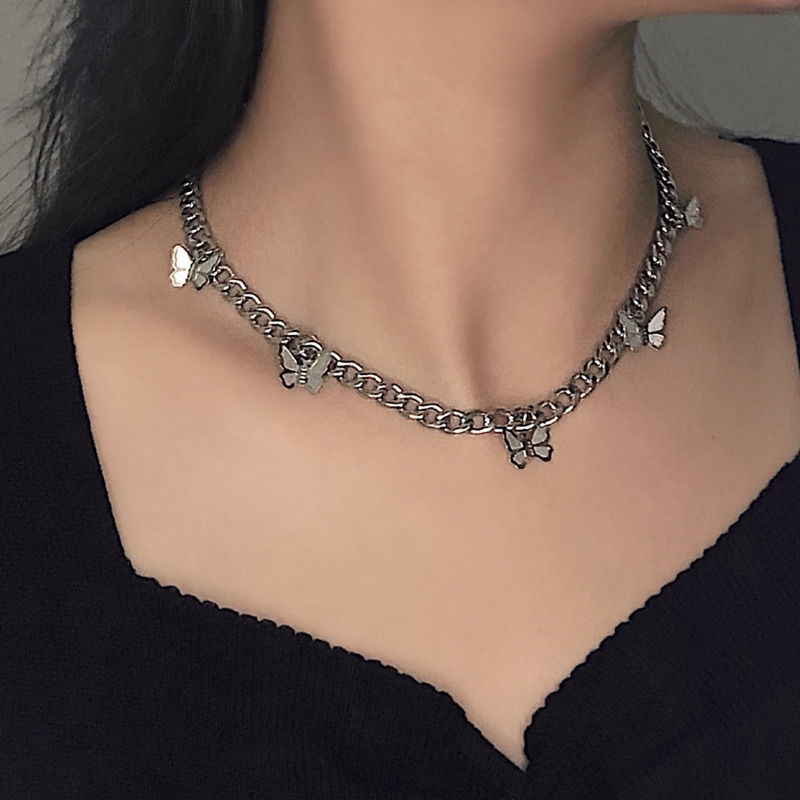 Kalung Bentuk Kupu-Kupu Bahan Titanium Steel Gaya Korea