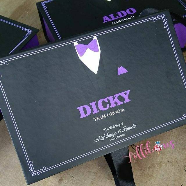 

GROOMSMAN BOX (24x15x7)