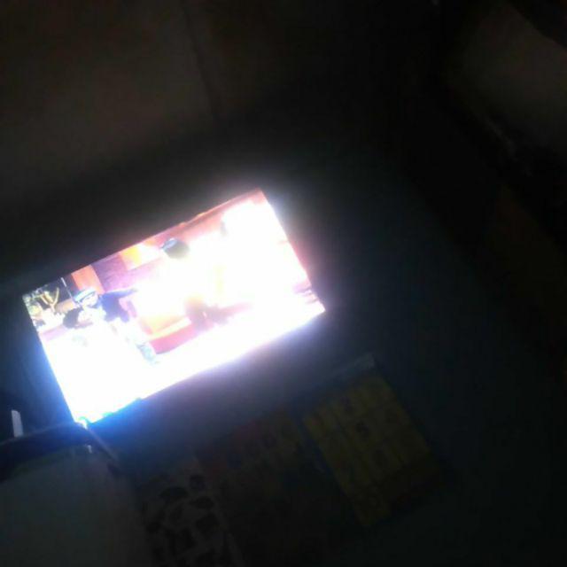 2 Pcs Piring Makan Ceper Keramik Lining Emas 25 Cm