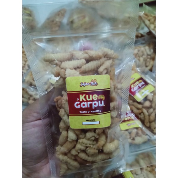 

Kue Garpu