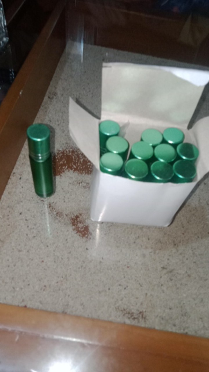 Botol Hijau Doff Roll Stenlis 10ml / Botol Parfum - Perlusin