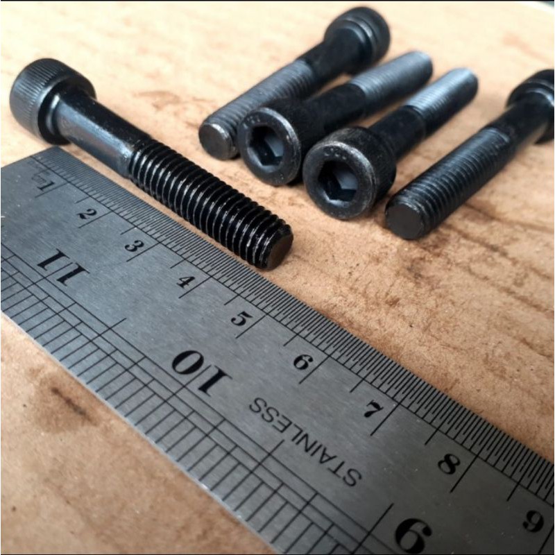 BAUT L M8X45 BAJA / BAUT L BAJA M8 X 45 / BAUT L BAJA M8X45 BAUT L 8X45 (4,5CM) HALF DRAT KUNCI L6