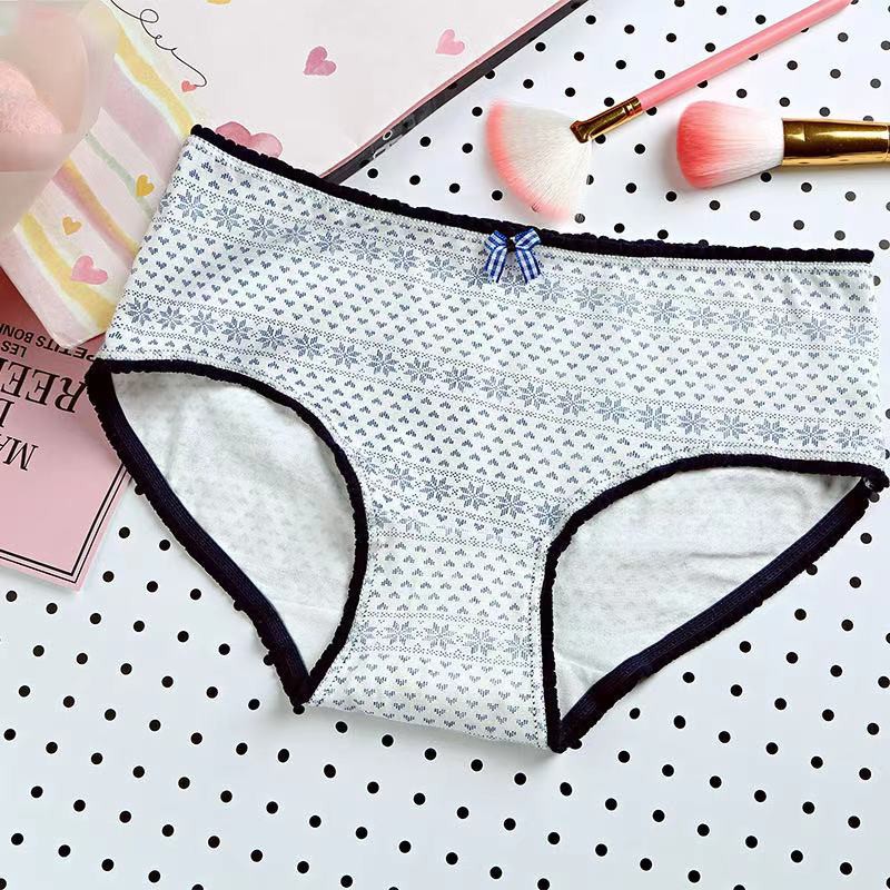 HOHO_HWANG (C-89) Celana Dalam Brief Mid Waist Bahan Katun Anti Bakteri Warna Polos Untuk Wanita-7