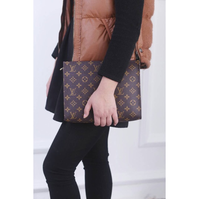 LV Toiletry Pouch 1088 Semipremium