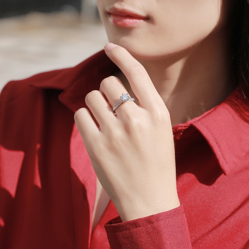 Cincin Berlian Moissanite Untuk Hadiah Ulang Tahun
