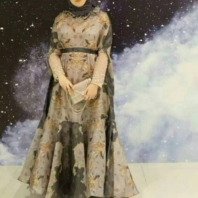 Aileen Dress Ria Miranda