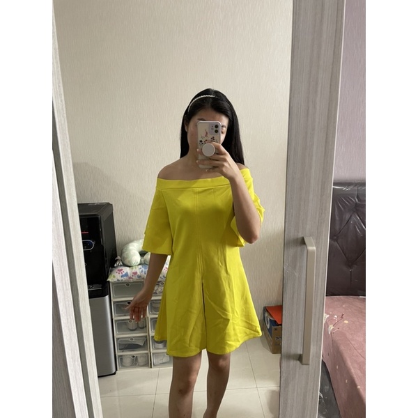 yellow sabrina dress