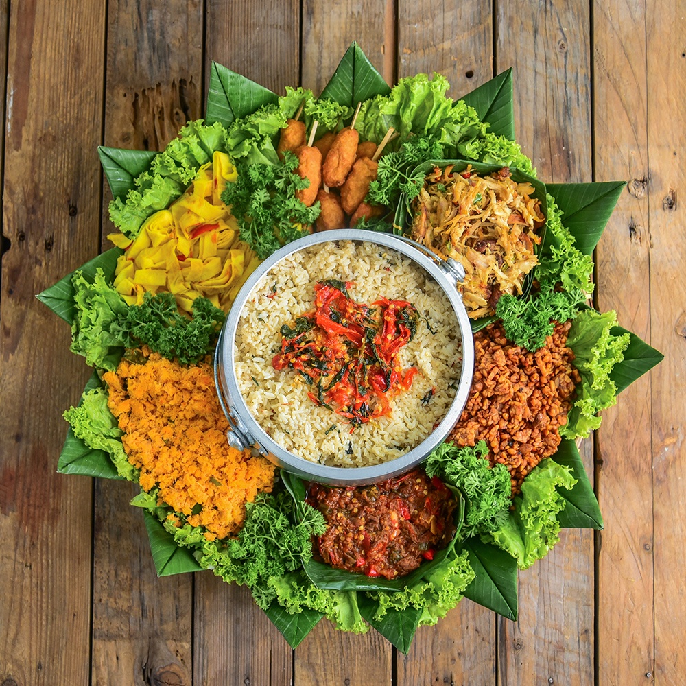 

Liwetan Nasi Bakar Bali 20 Orang