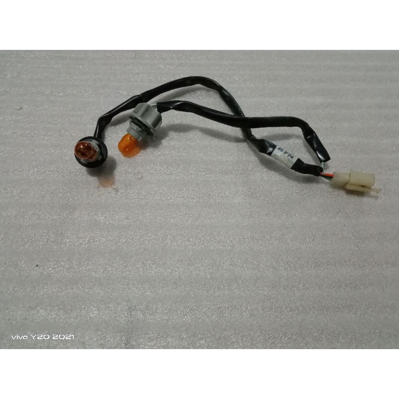 soket rihting depan kabel lampu sen vario 125 LED - vario 150 LED old