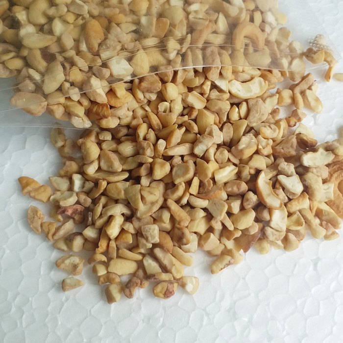 

Mede Belah 6 Panggang 1Kg