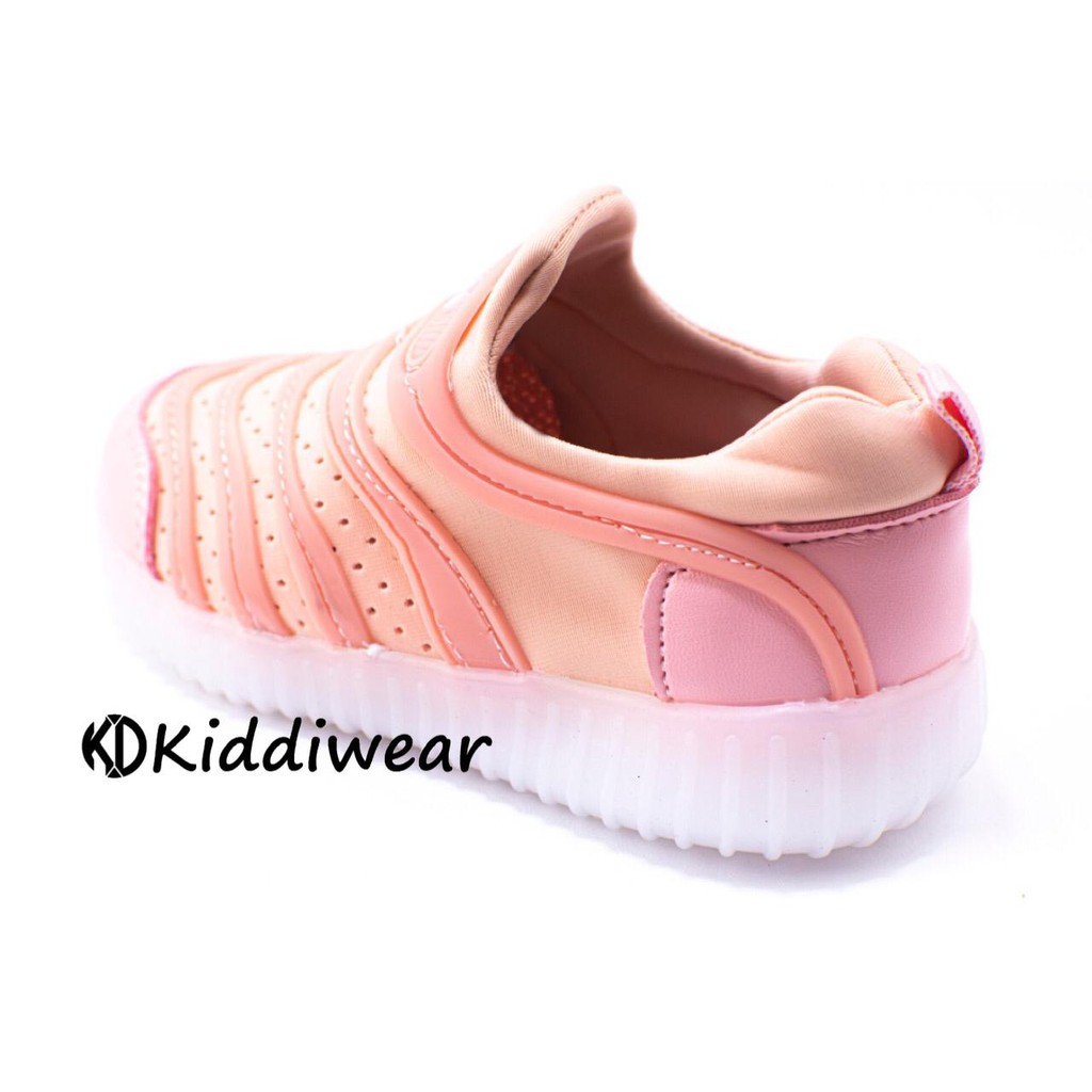 (Kiddiwear) Sepatu  led anak MBK05