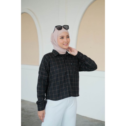 4s Grosir Solo || Kemeja Crop Top Wanita Flannel Lengan Panjang Kotak Hitam